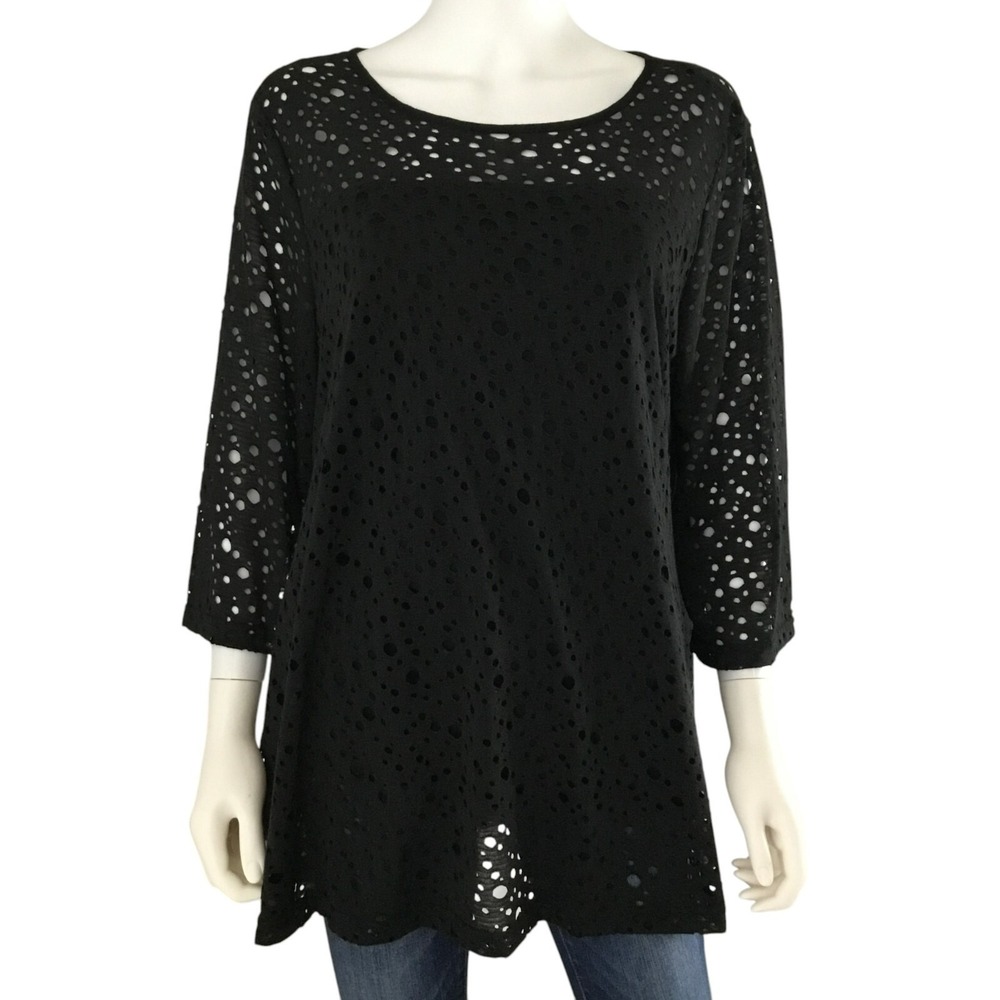 Yushi Lagenlook Top sz Large Black Artsy Perforated Eyelet 3/4 Sleeve BOHO NEW